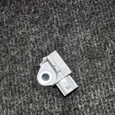 Senzor de impact st&amp;acirc;nga spate MAZDA 6 Hatchback GH 2010 OEM: GDK4-57KC0 2241670 foto