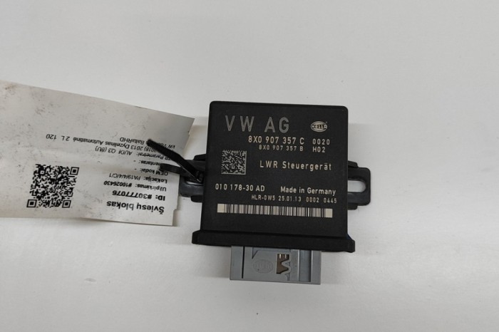 Modul de control far AUDI Q3 8U 2013 OEM: 8X0907357C,8X0907357B 30777076