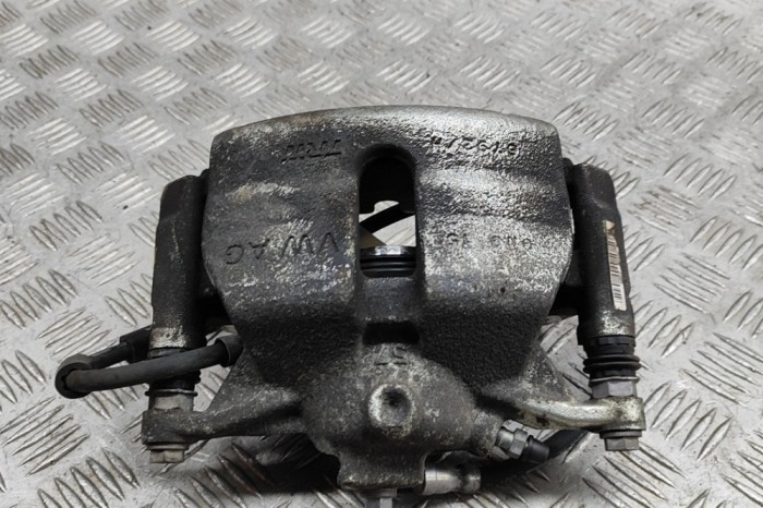 Etrier de fr&acirc;nă dreapta față VW T-ROC A11 2021 OEM: 8V0615124 28603790