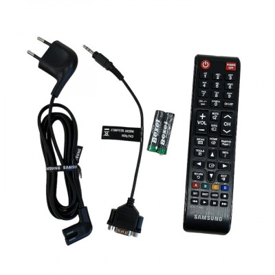 Set telecomanda TV Samsung, baterii incluse si cablu alimentare foto