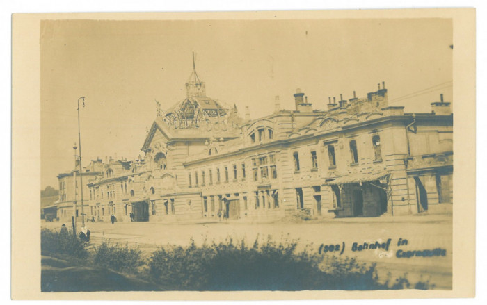 5023 - Cernauti, Bucovina, Railway Station - old postcard, real PHOTO - unused