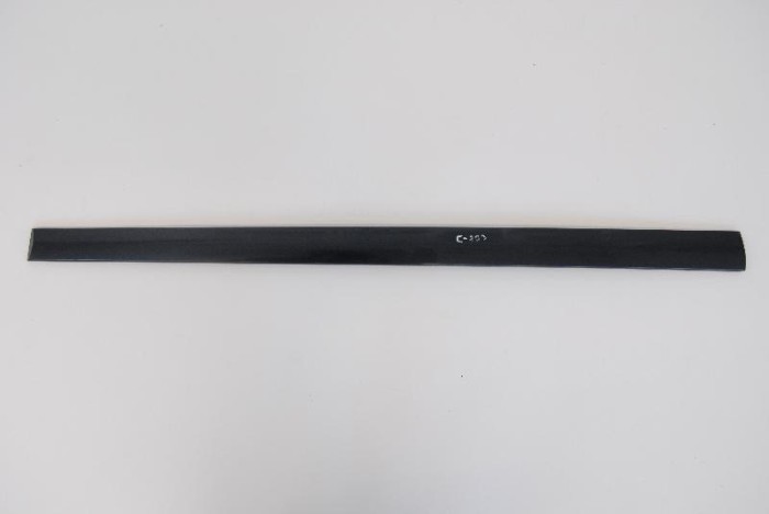 Bandou ușă dreapta față MERCEDES-BENZ C W203 2002 OEM: A2036902262 1748175