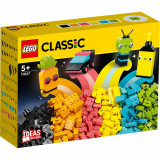 LEGO&reg; Classic - Distractie creativa cu neoane (11027)