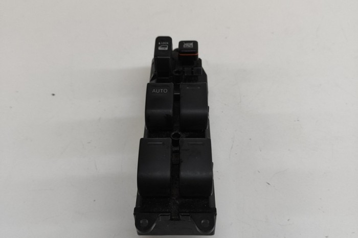 Buton geam ușă st&acirc;nga față TOYOTA PRIUS Hatchback _W2_ 2008 OEM: 84820-47050 30046342