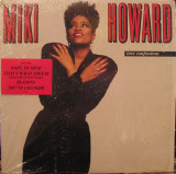 Vinil Miki Howard &ndash; Love Confessions (VG+)