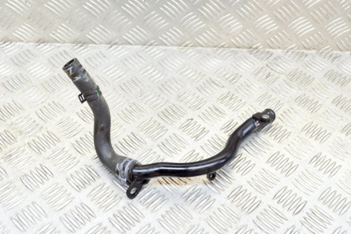 Furtun de lichid de răcire PORSCHE CAYENNE 92A 2016 OEM: 06E121044L 13488755