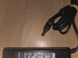 incarcator laptop HP 393954-001 - 19 volti - 4,74 amperi