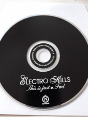ELECTRO KILLS - THIS IS JUST A FAD - CD foto