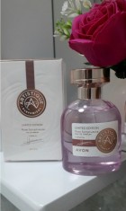 Apa de parfum Artistique Rose Sumptuous de la Avon foto