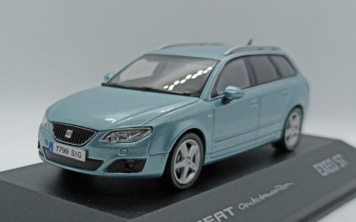 Macheta Seat Exeo ST - Fischer 1/43 foto