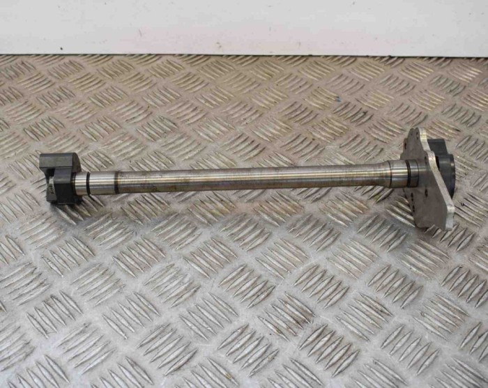 Arbore de echilibrare AUDI A4 8K2, B8 2013 OEM: 06E103331L,06E103332H