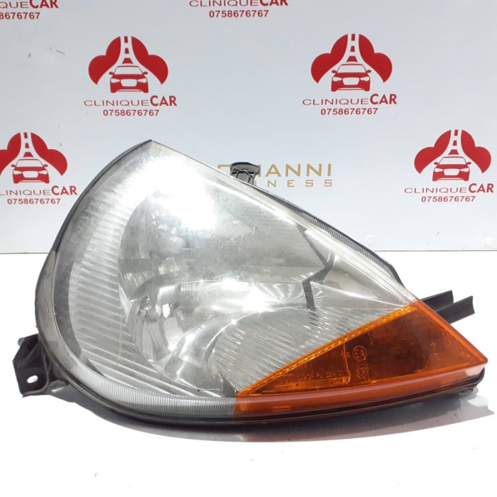 Far dreapta Ford Ka 1997