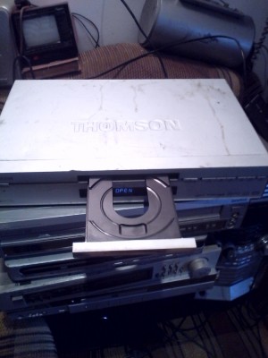 Video disc player Thomson Md DTH-210 E foto