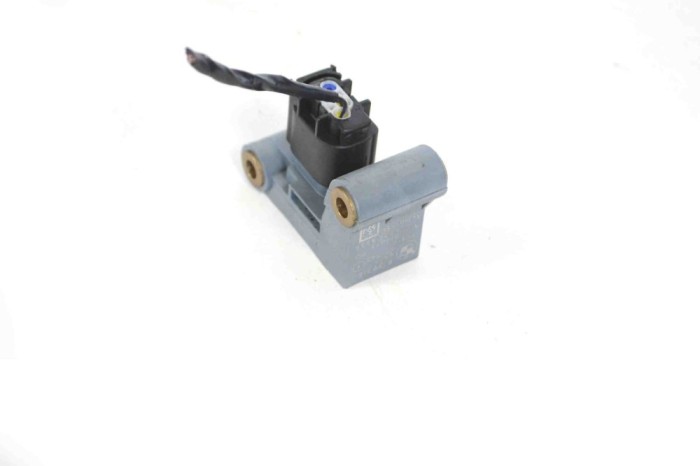 Senzor de impact dreapta față MINI COOPER R56 2010 OEM: 9159314 | 4064404