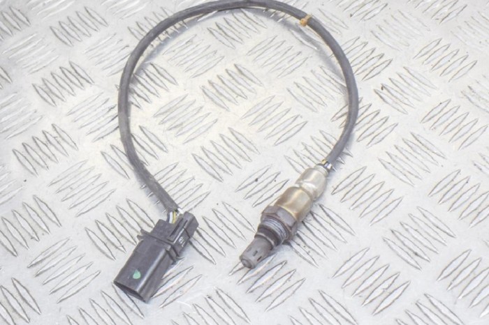 Sonda lambda AUDI Q5 8R 2013 OEM: 06E906265R 11727182