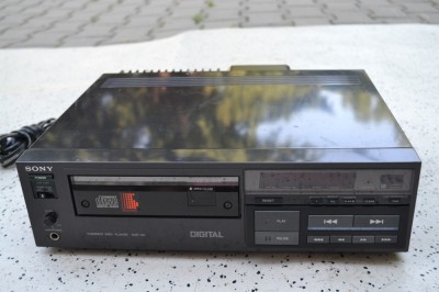 CD player Sony CDP 101 foto