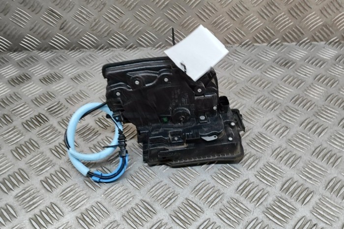 &Icirc;ncuietoare ușă st&acirc;nga față BMW 2 Active Tourer F45 2019 OEM: 7281935 27030548