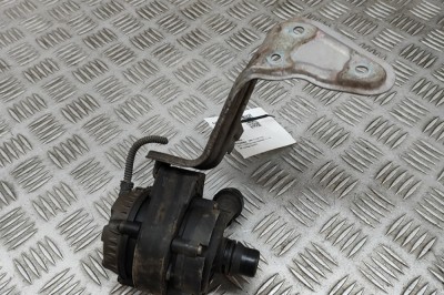 Pompa de apa auxiliara BMW X3 G01, F97 2019 OEM: 8663248,0392024082 | 30388768 foto