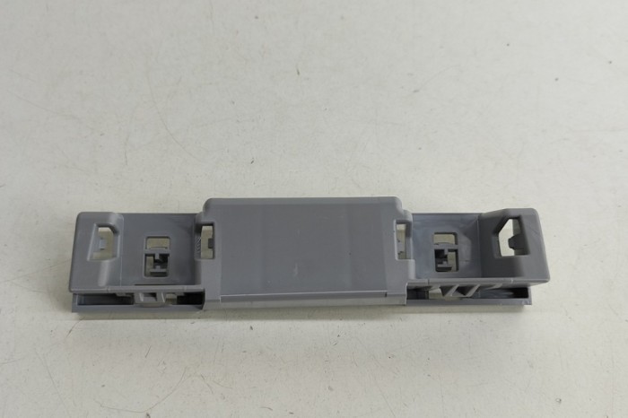 Suport prag lateral st&acirc;nga față MERCEDES-BENZ S W222, V222, X222 2013 OEM: A2226980127 28024738