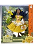 Papusa bruneta cu rochita galbena Emily