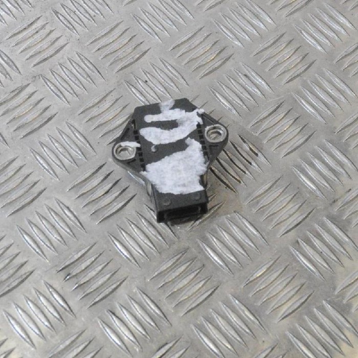 Senzor de accelerație MERCEDES-BENZ E W211 2003 OEM: A00254266180265005246 1412972