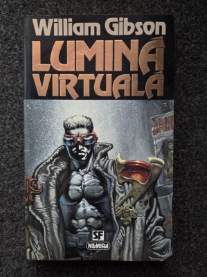 LUMINA VIRTUALA - William Gibson foto