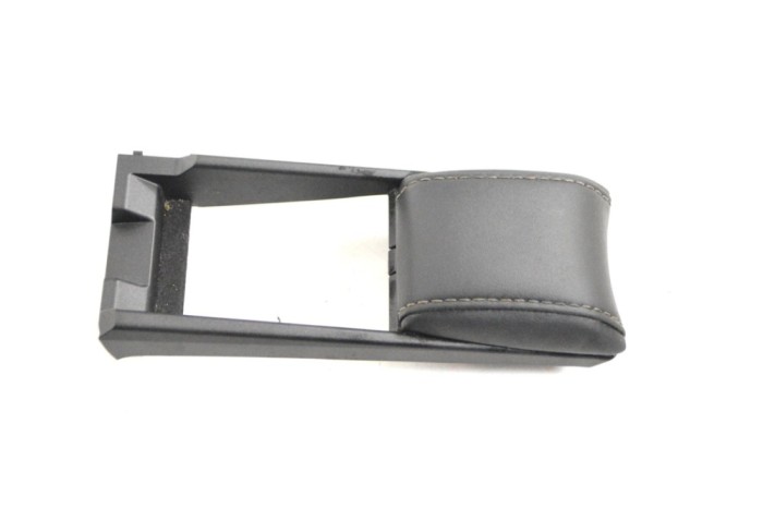 Ornament consola centrală LEXUS NX _Z1_ 2019 OEM: 58920-78060 12476695