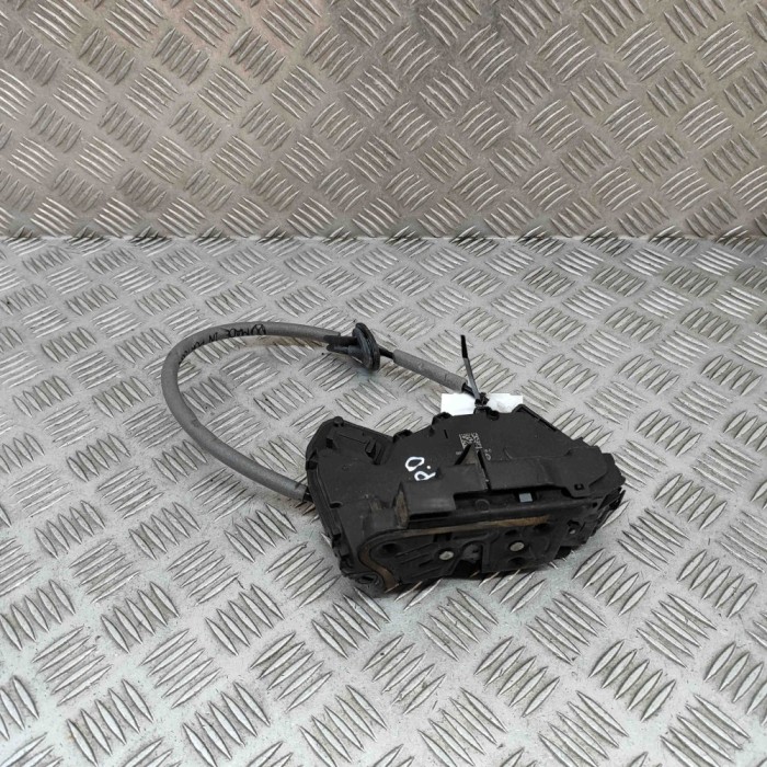 &Icirc;ncuietoare ușă dreapta față VW T-ROC A11 2021 OEM: 5TB837016C 29046531