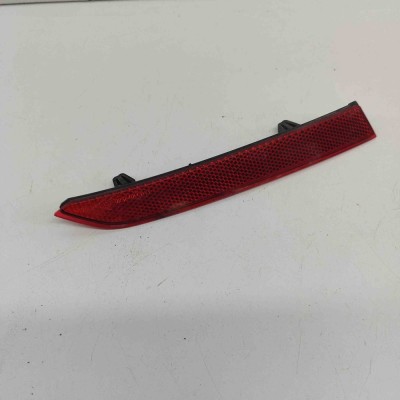 Reflector bara de protecție dreapta spate VW PASSAT Variant B8 3G5 2017 OEM: 3C0945106A 30249826 foto