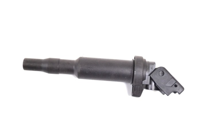 Bobina de inducție de &icirc;naltă tensiune BMW X5 F15, F85 2015 OEM: 8647689 13544675