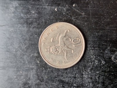 Marea Britanie ten pence 2002 foto