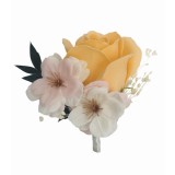 Floare de piept personalizabila, Cocarda, Eventissimi, Trandafir Somon si 2 Flori de cires Roze