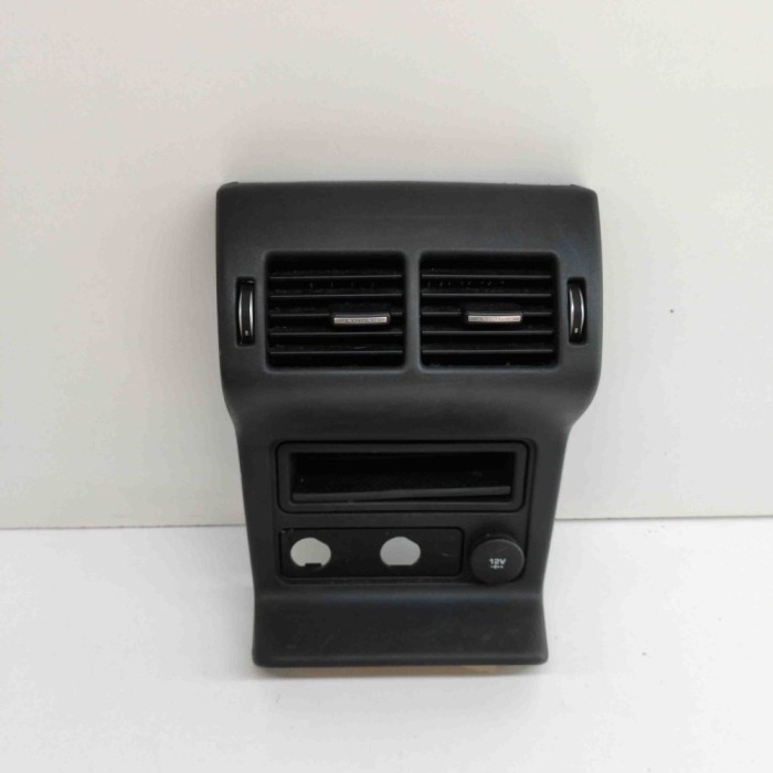 Gura de ventilație consola centrală JAGUAR F-PACE X761 2020 OEM: HK83-04569-AD,GX73-044C82-A,HK83-045B49-AB 24585891