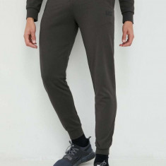 EA7 Emporio Armani pantaloni de trening din bumbac culoarea verde, neted