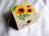 Cutie din lemn decorata cu floarea soarelui 37850