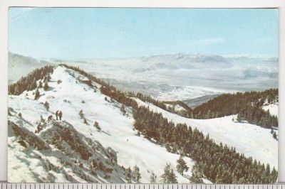 bnk cp Masivul Postavarul - Vedere spre Muntii Bucegi - uzata foto