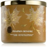 Bath &amp; Body Works Pumpkin Bonfire lum&acirc;nare parfumată 411 g