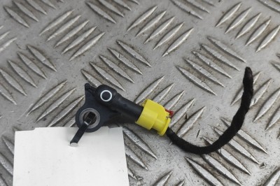 Senzor de impact st&amp;acirc;nga spate VW TOUAREG 7P5 2017 OEM: 1S0959351 | 32028567 foto