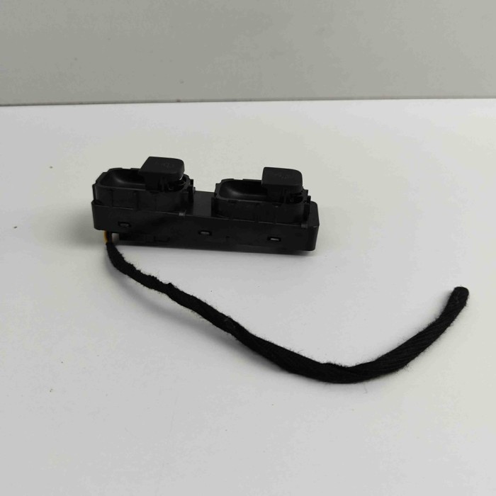 Comutator TESLA MODEL Y 2024 OEM: 1493286-00-B,149328600B 30355714