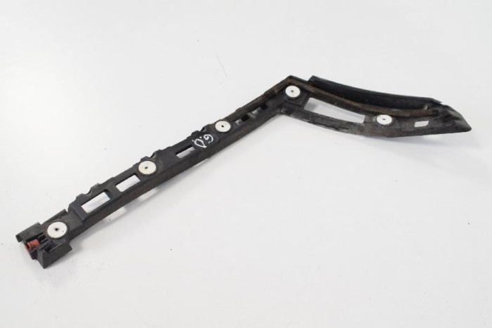 Suport bara de protecție dreapta spate OPEL INSIGNIA A G09 2010 OEM: 13238846 10017977