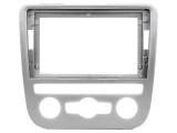 Cadru radio argintie 9" pentru VW Scirocco (2008-2014)