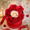 Set cadou 7 trandafiri sapun rosii albi cutie rotunda eleganta zi de nastere Valentine's Day