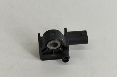Senzor de impact dreapta spate SEAT LEON ST 5F8 2016 OEM: 5Q0907651 25794100 foto