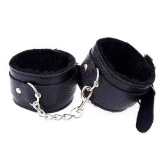 Catuse Plush Black