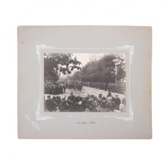 Regele Carol I conduc&acirc;nd parada de ziua națională, fotografie de epocă, 10 Mai 1900 - Piesă rară