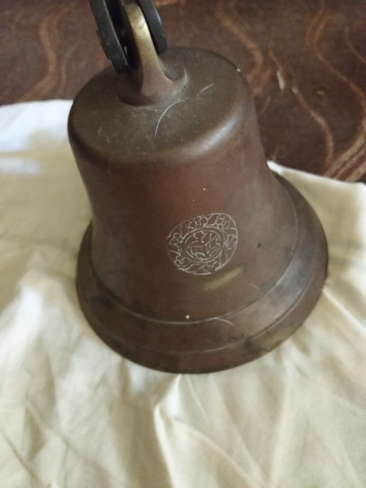 Clopot bronz an 1930