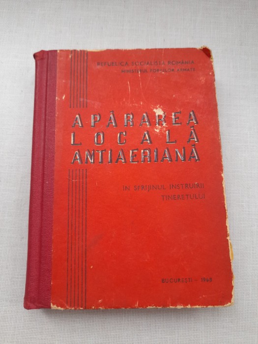 Apararea Locala Antiaeriana - In Sprijinul Instruirii Tineretului