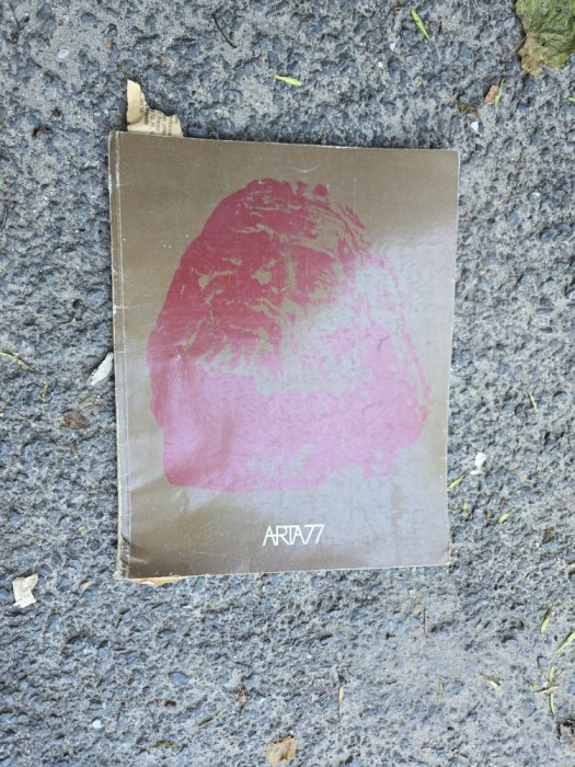 Revista Arta 8/1977