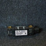 Senzor de impact lateral dreapta NISSAN PRIMERA P12 2003 OEM: 98830AV600 | 1970657
