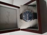 Vand ceas EMPORIO ARMANI, barbatesc, stare foarte buna, original, superb, se ofera si o cutie cadou!! EDITIE LIMITATA!!